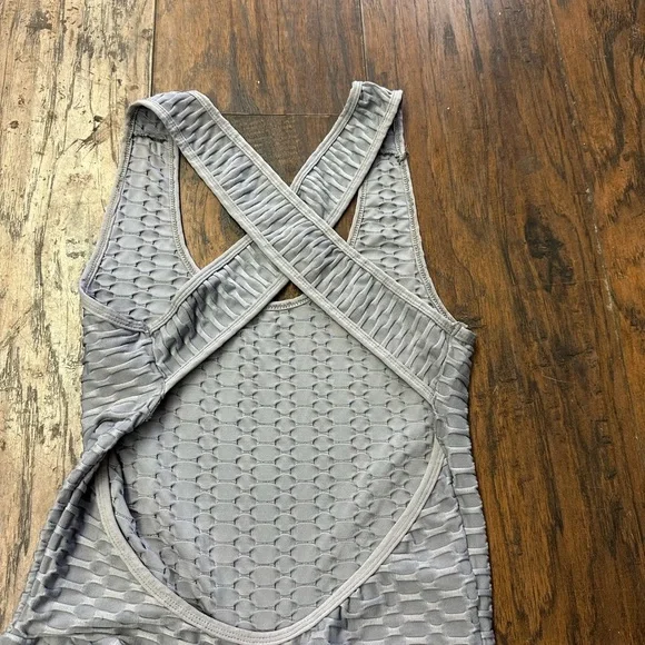 Gray Textured Women's Jumpsuit. <<<<<145>>>> - Picture 6 of 9